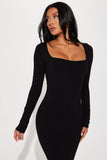https://cdn.shopify.com/s/files/1/0293/9277/products/03-23-23Studio7_BN_CG_11-23-09_20_ZD1643_Black_5538_SG.jpg?v=1680046304