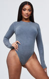 https://cdn-img.prettylittlething.com/e/7/a/0/e7a01a0ac55a202cc7d3919870eb97eb7e5afeb7_cnc8827_2.jpg